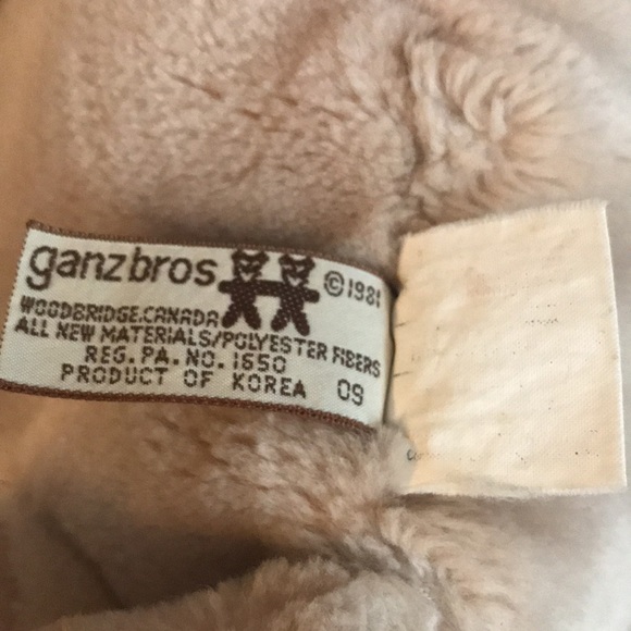 Vintage Wrinkles Dog Beige Plush Hand  Puppet 18” tall - Picture 4 of 6